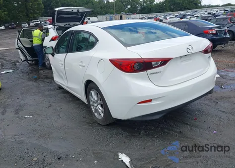 2016 Mazda Mazda3 I Sport из США, поврежденный, VIN 3MZBM1U70GM261983